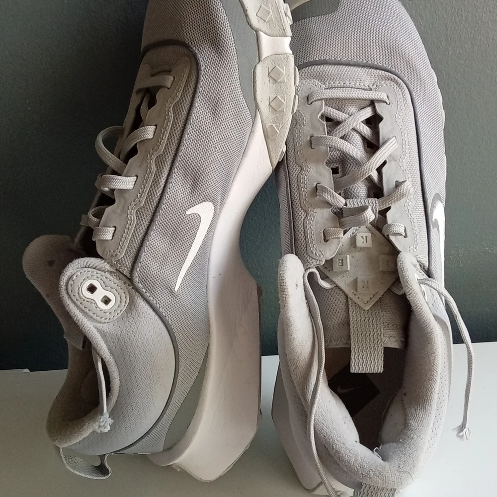 Nike Force Zoom Trout 7 Turf Baseball Shoes Grey White CQ7224-002‎ Mens