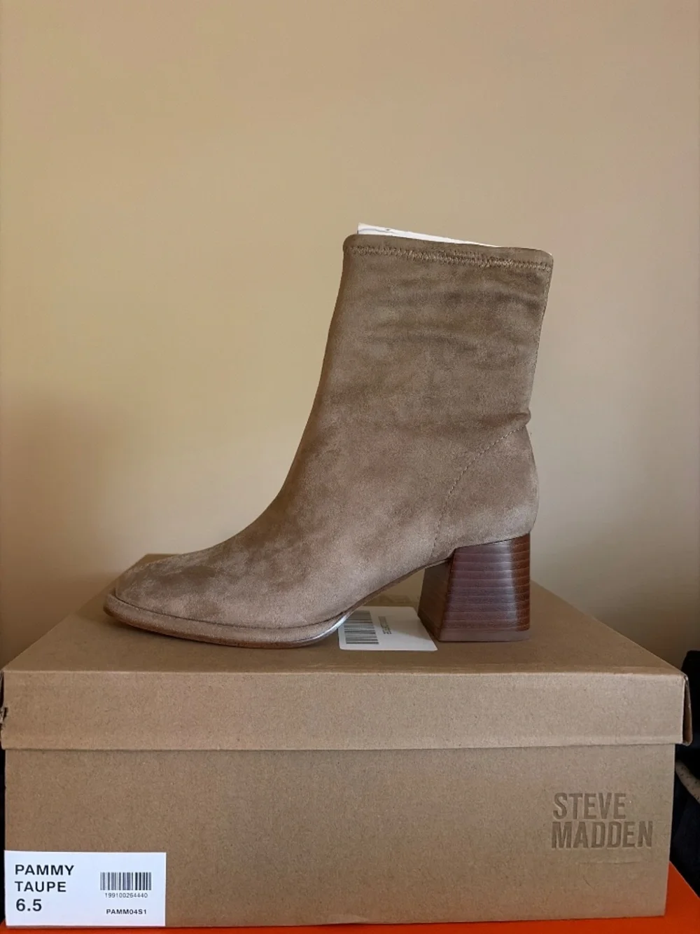 Steve Madden pammy taupe