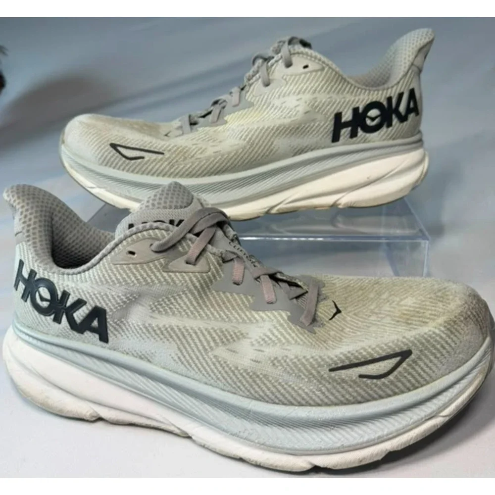 Hoka One One hoka one