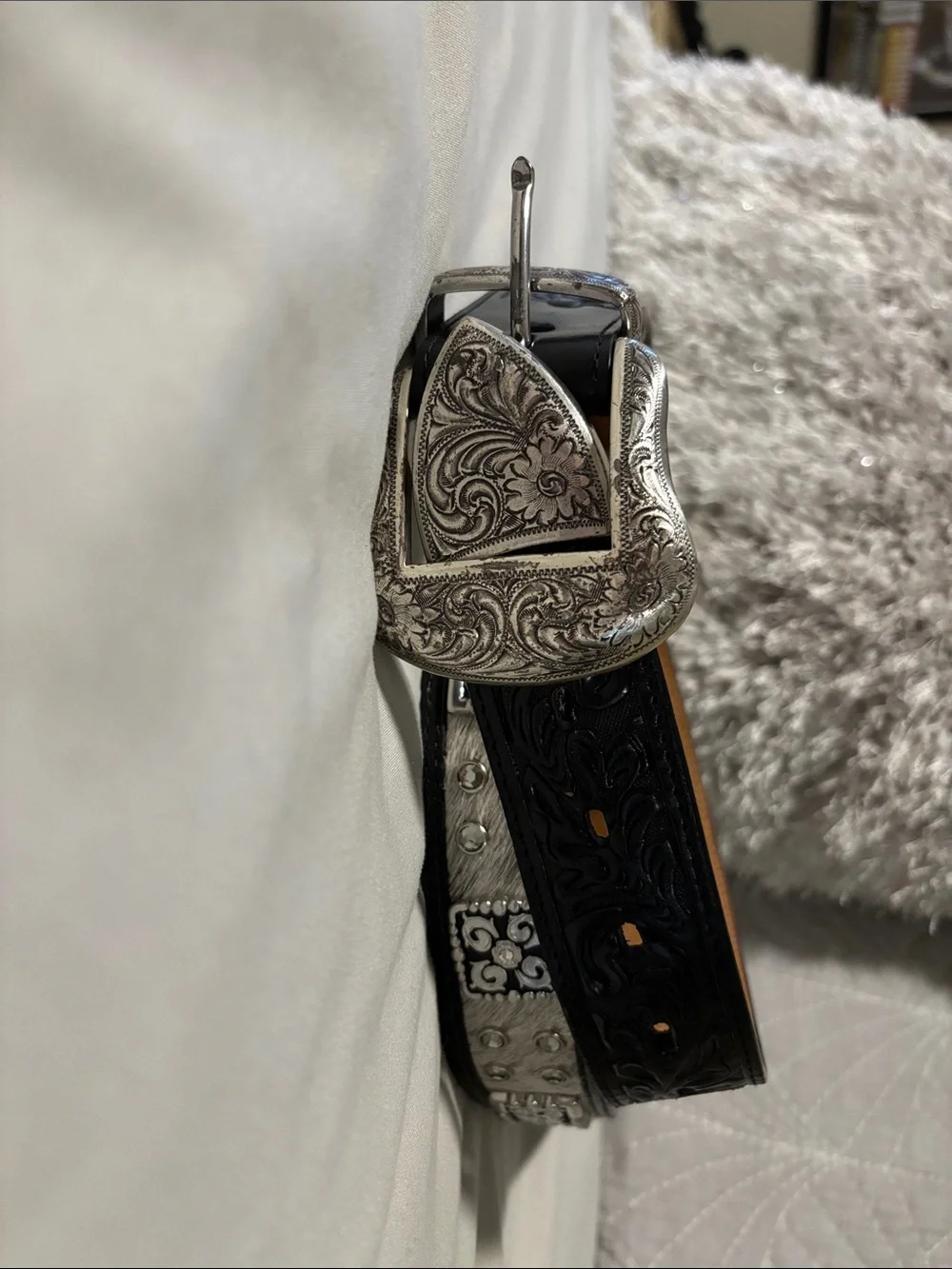 N/A stylish black
