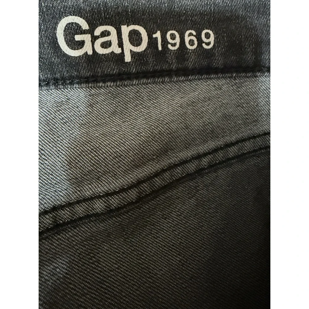 GAP 1969 jeans
