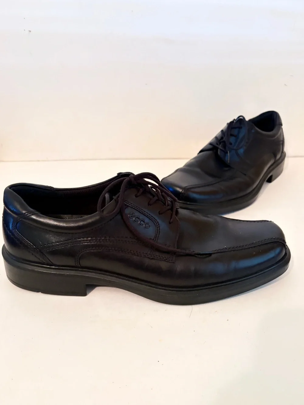 Ecco Black Leather Helsinki Oxford Comfort Dress Shoes