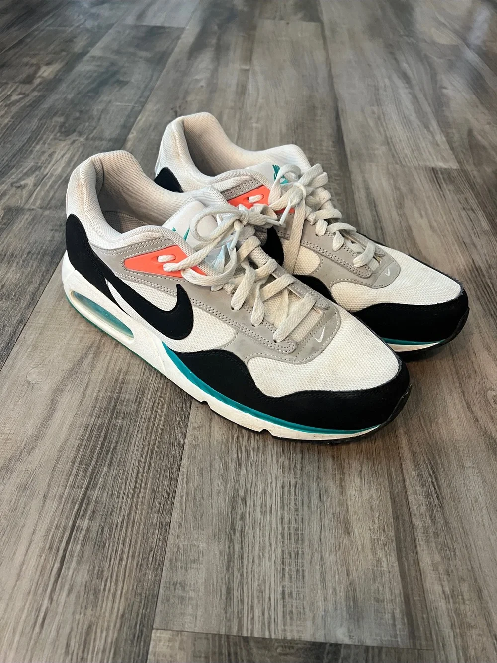 Nike Air Max Correlate | Women’s 12 | White/Teal/Mango/Black
