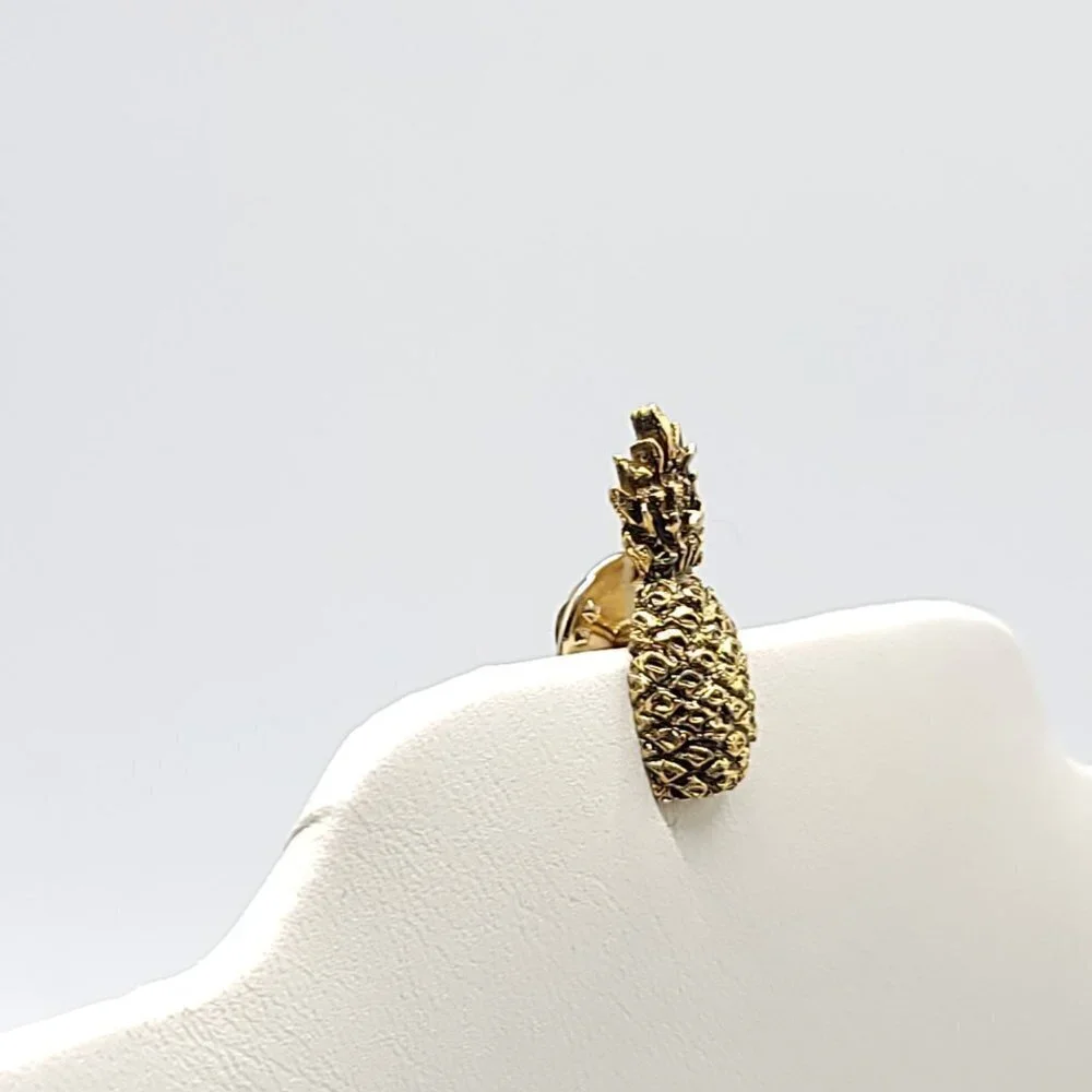 Vintage gold tone