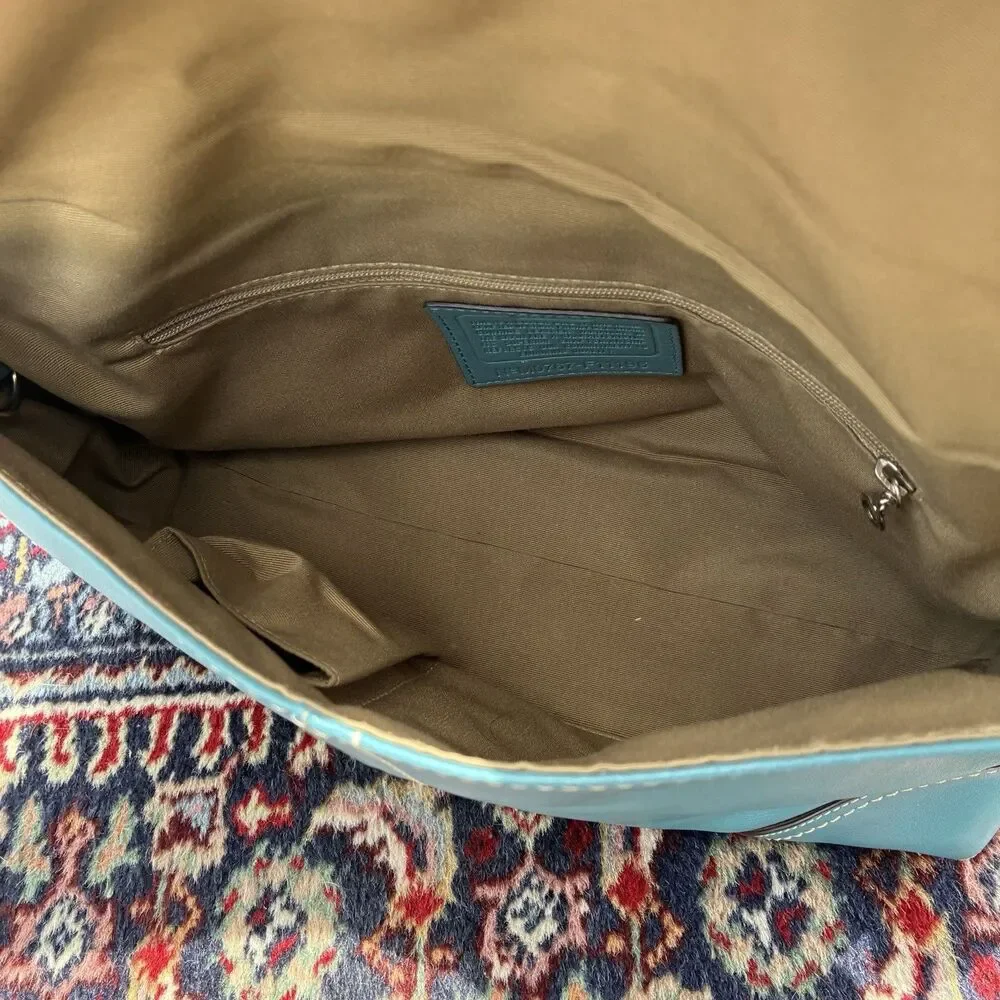 Coach f11196 medium