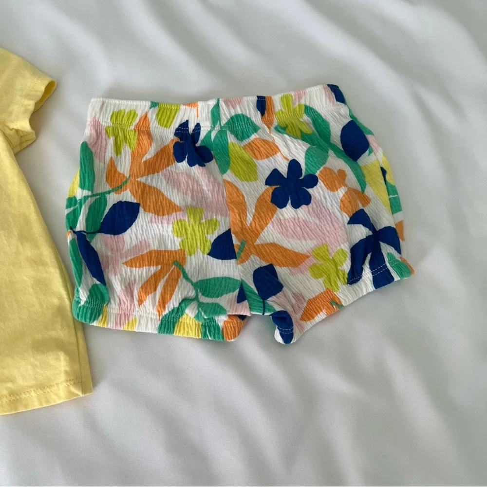 Toddler 2-Piece Flamingo Tee &‎ Short Set
