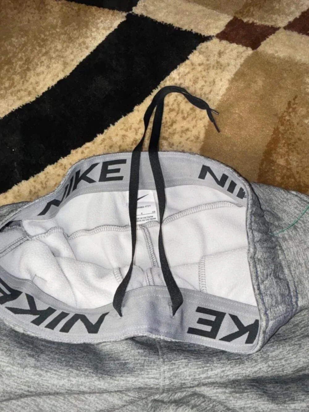 N/A nike therma