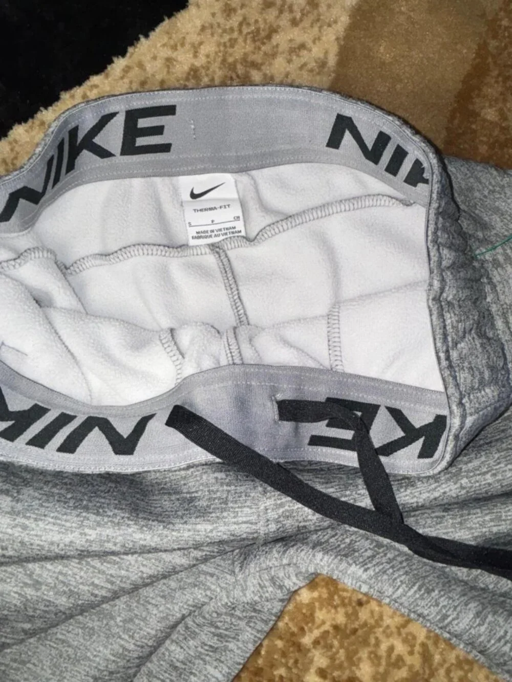 N/A nike therma