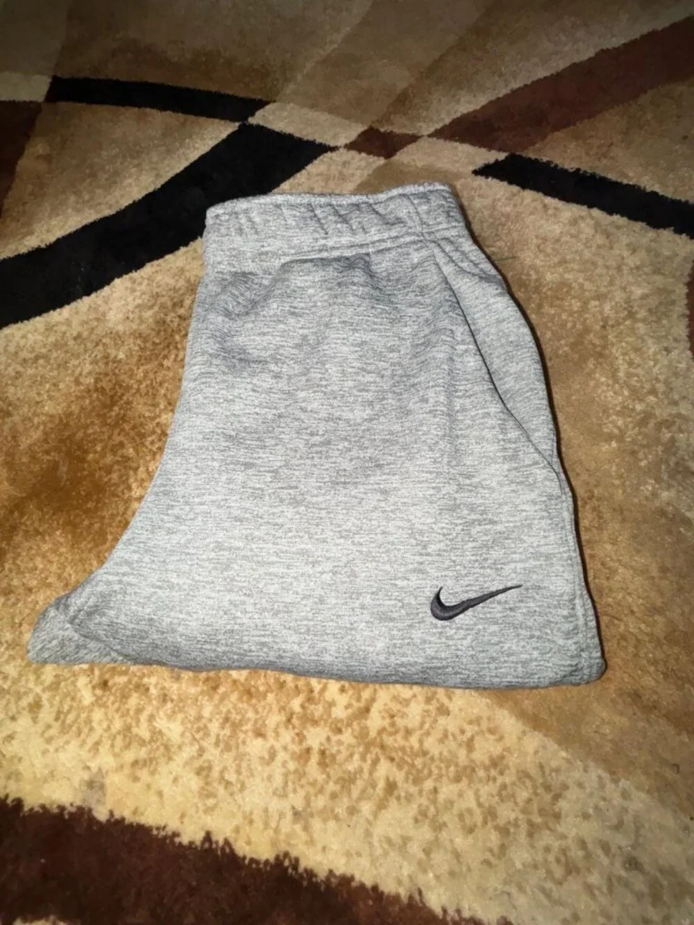 N/A nike therma