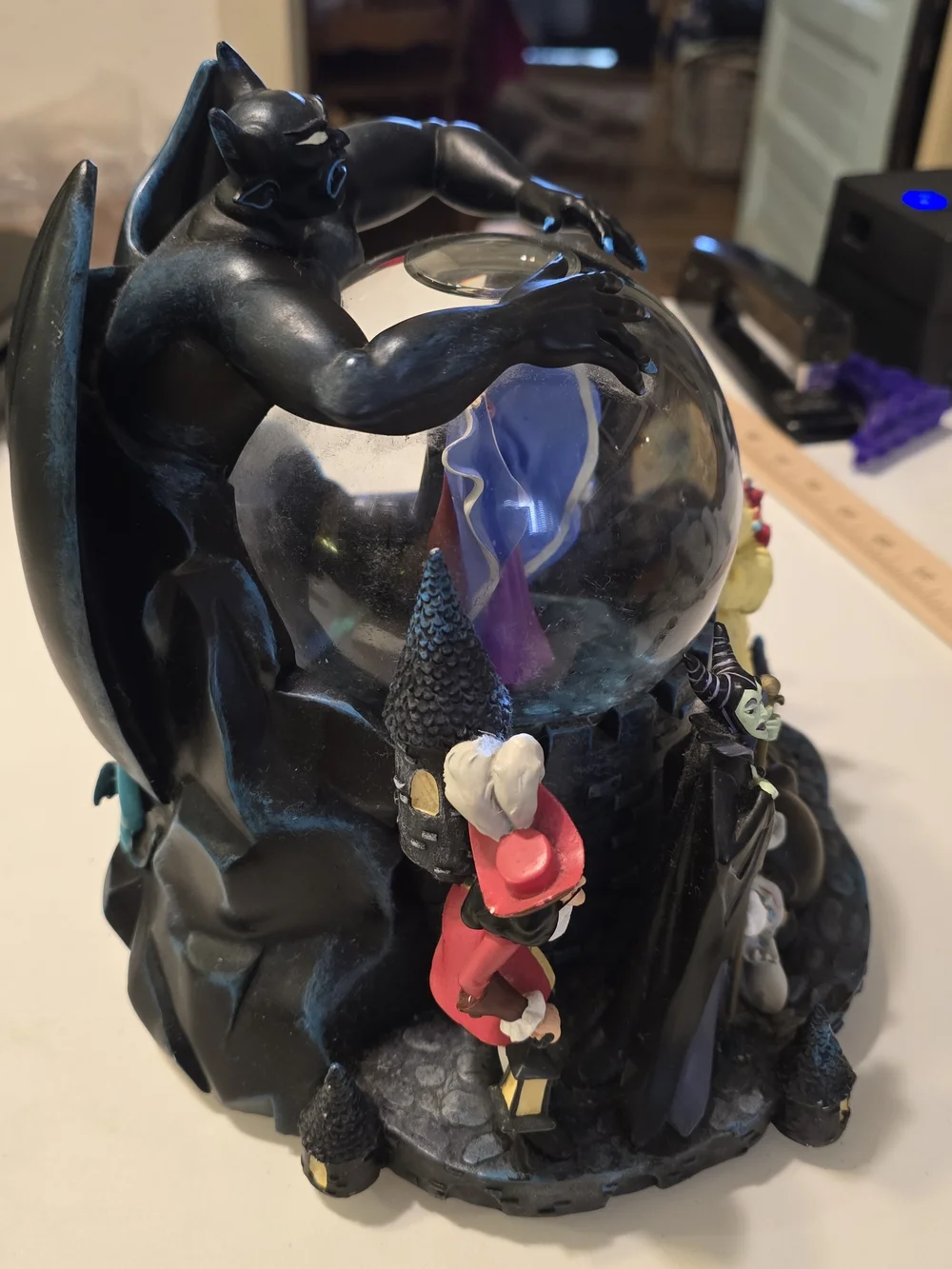 Disney villains snow