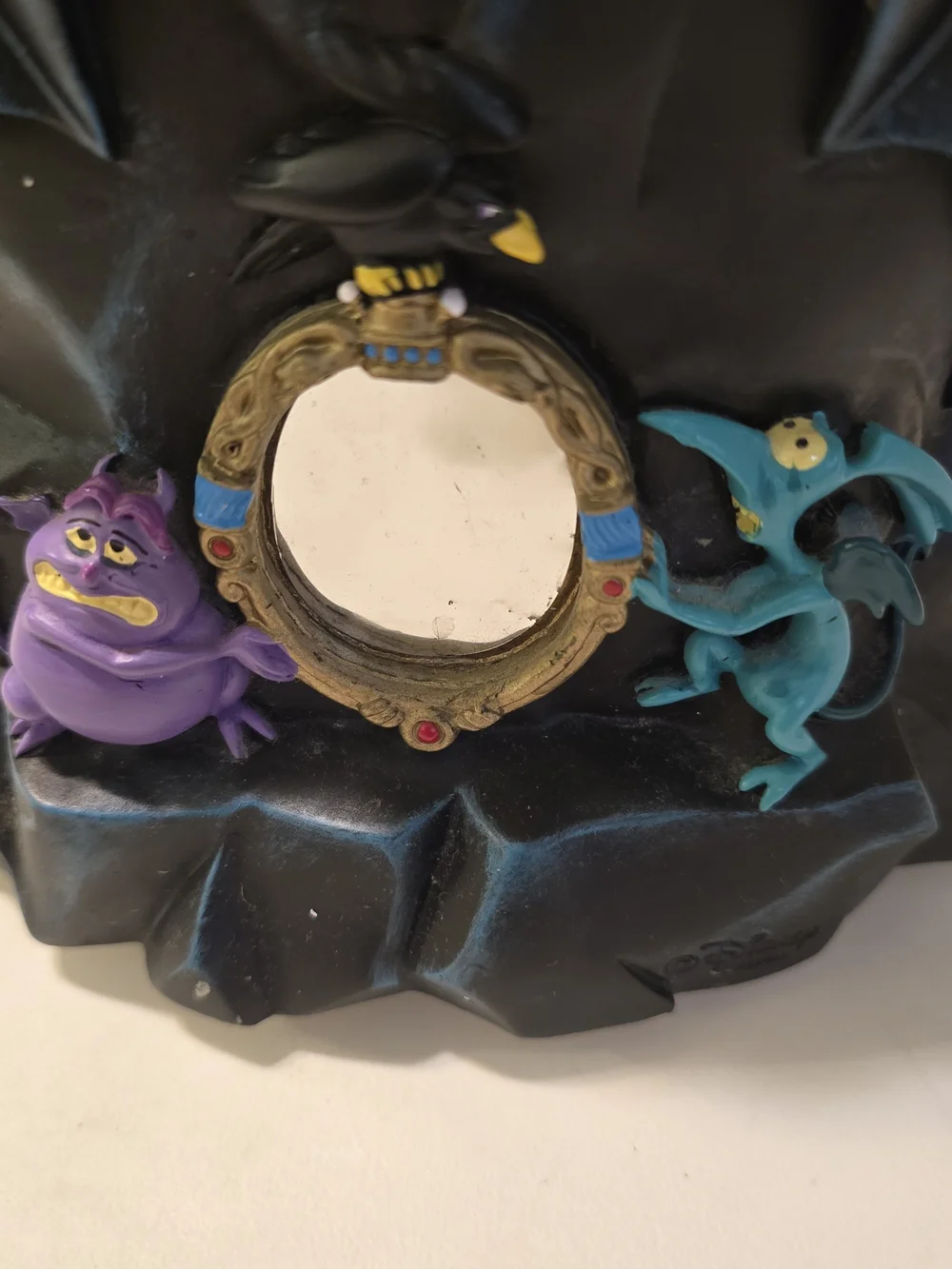 Disney villains snow