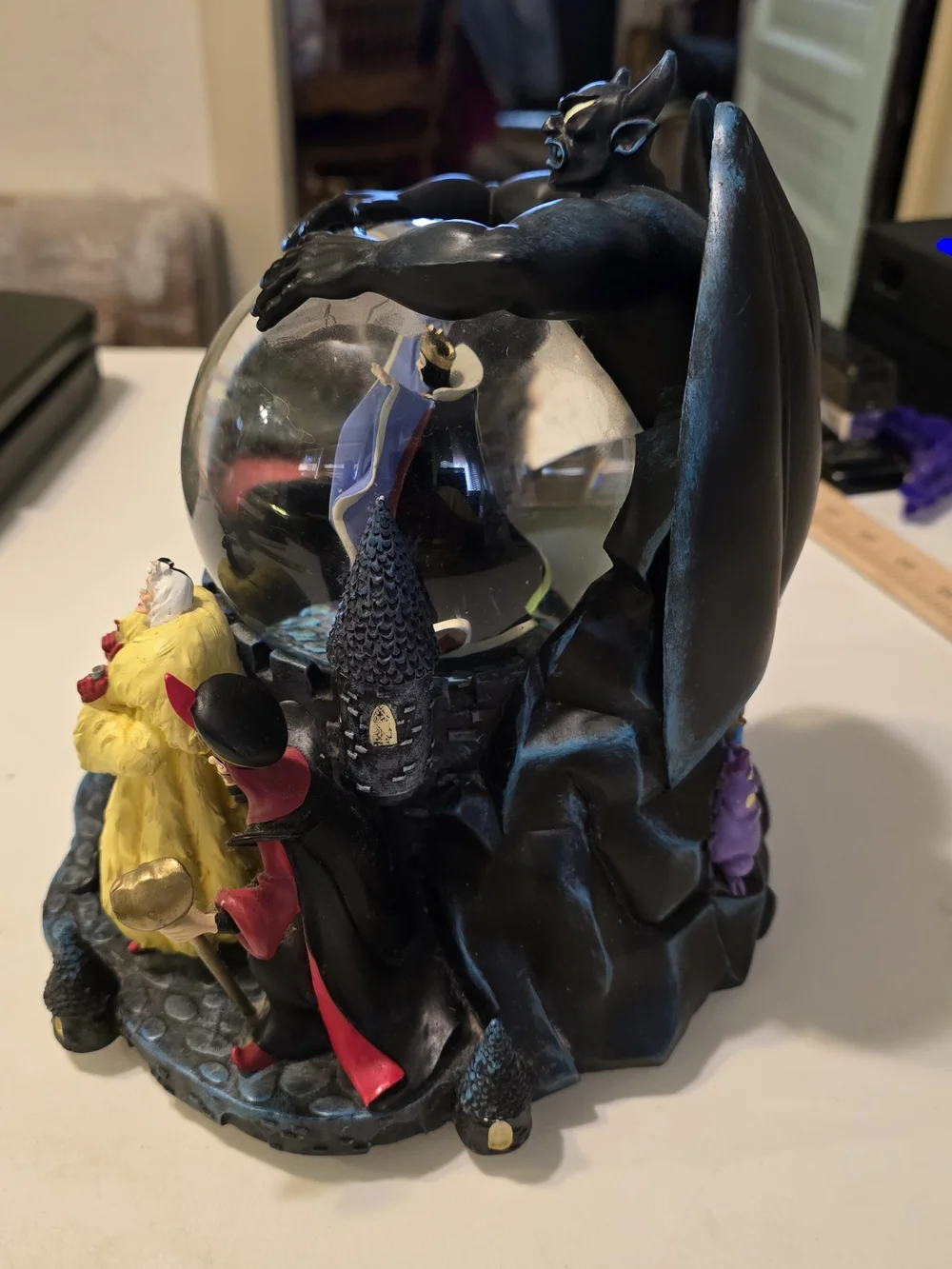 Disney villains snow