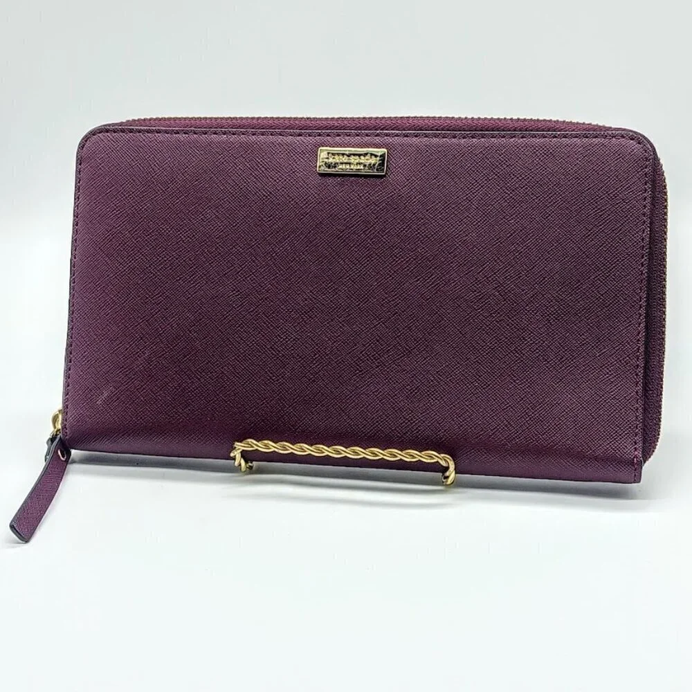 Kate Spade Talla Laurel Way Travel Wallet