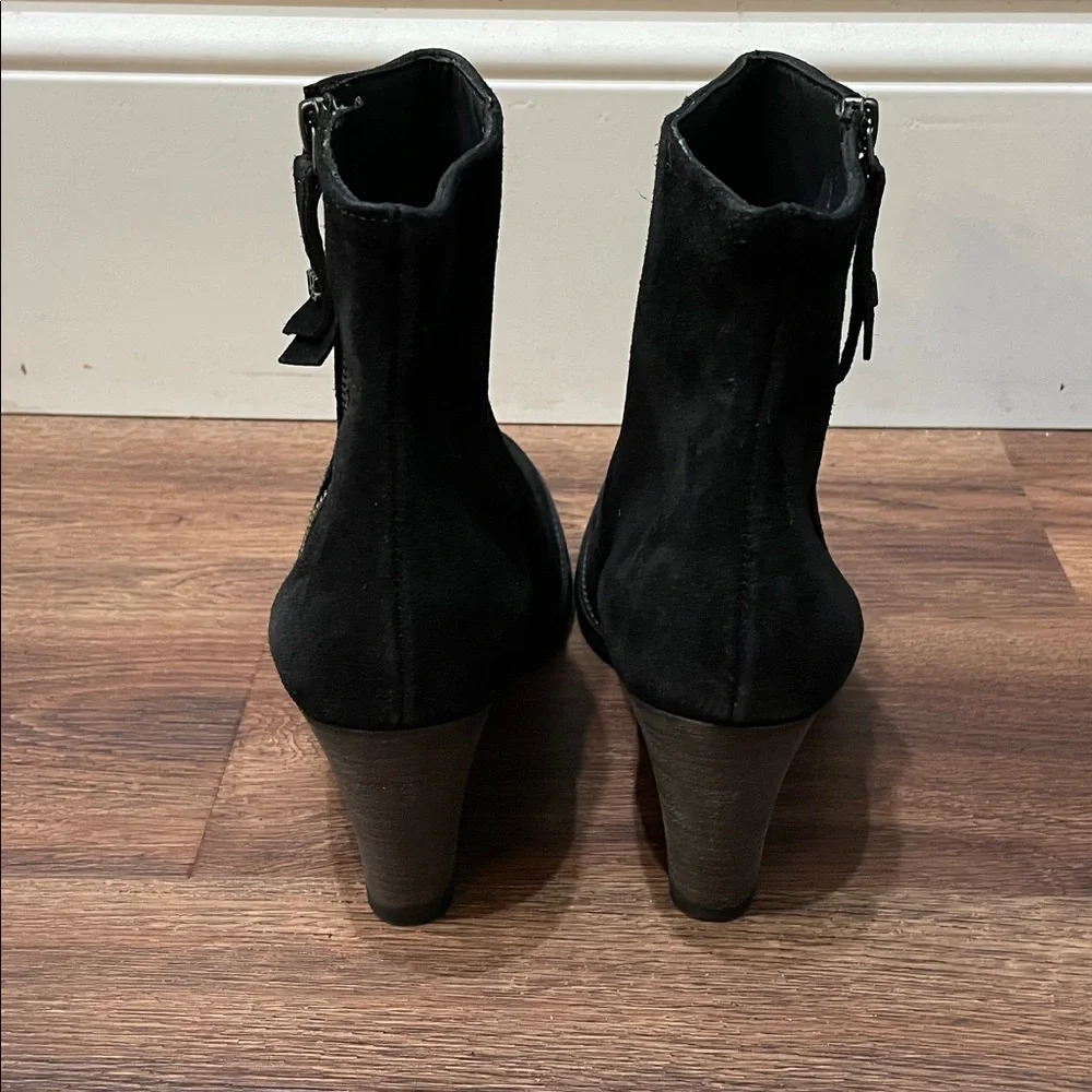 Paul Green worn suede
