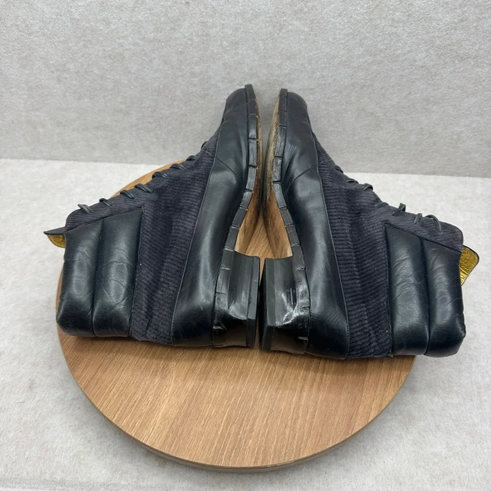 Escada Corduroy Leather Lace Up Ankle Boots Size 8 Black‎ VTG Dark Academia Goth