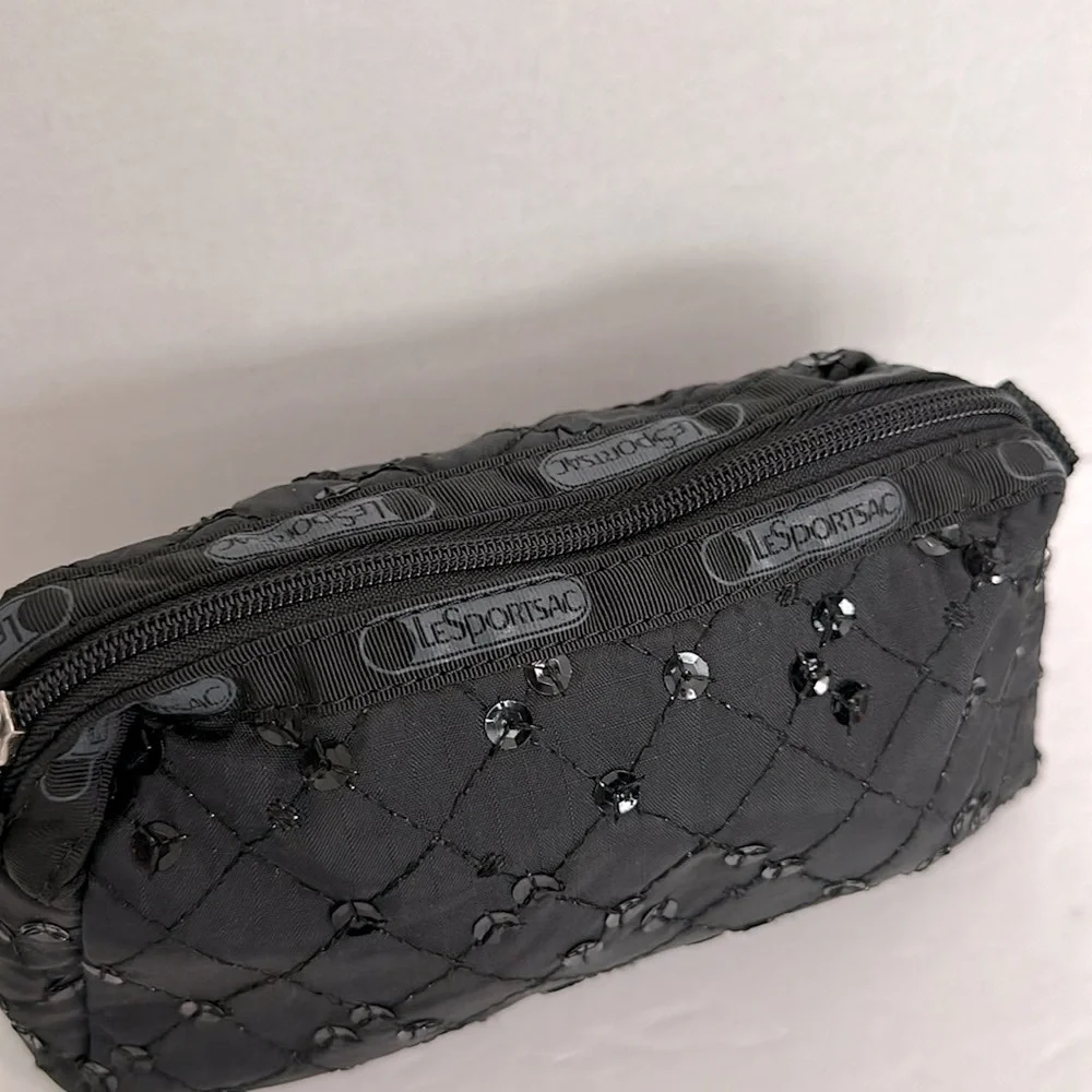 Lesportsac cosmetic zipper