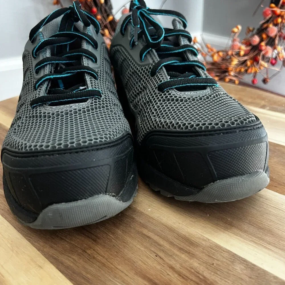 Skechers shoes women