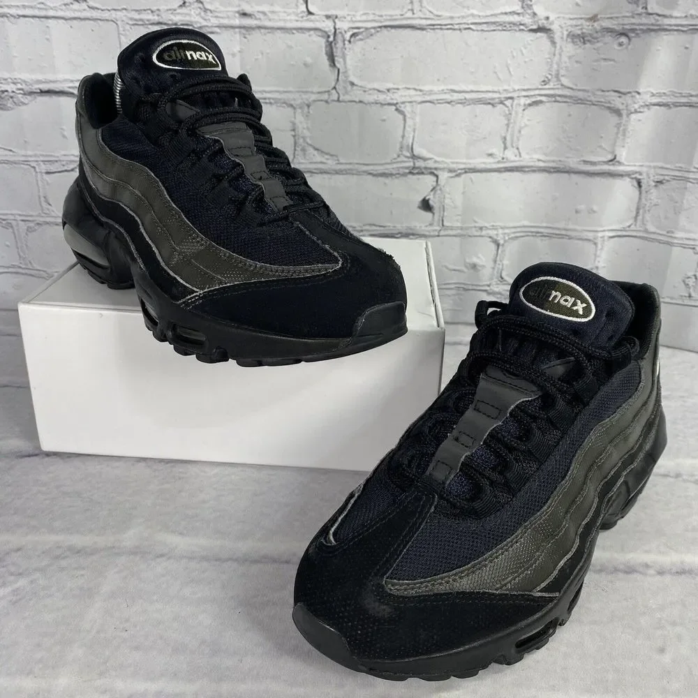 Nike reposhing this