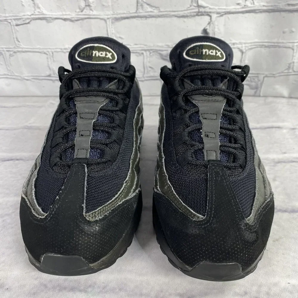 Nike reposhing this