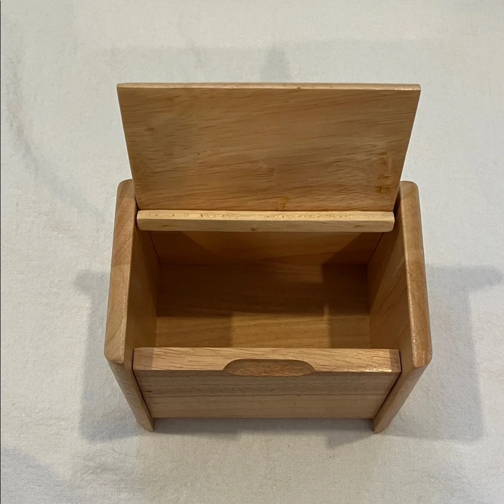 Source Unknown wood light measurements