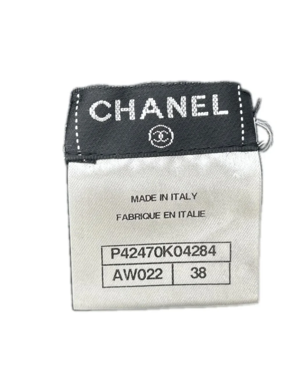 CHANEL type p42470k04284