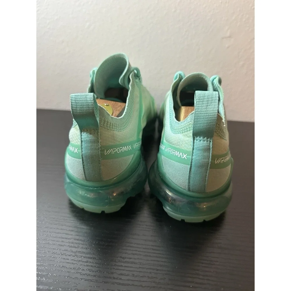 Nike pre owned