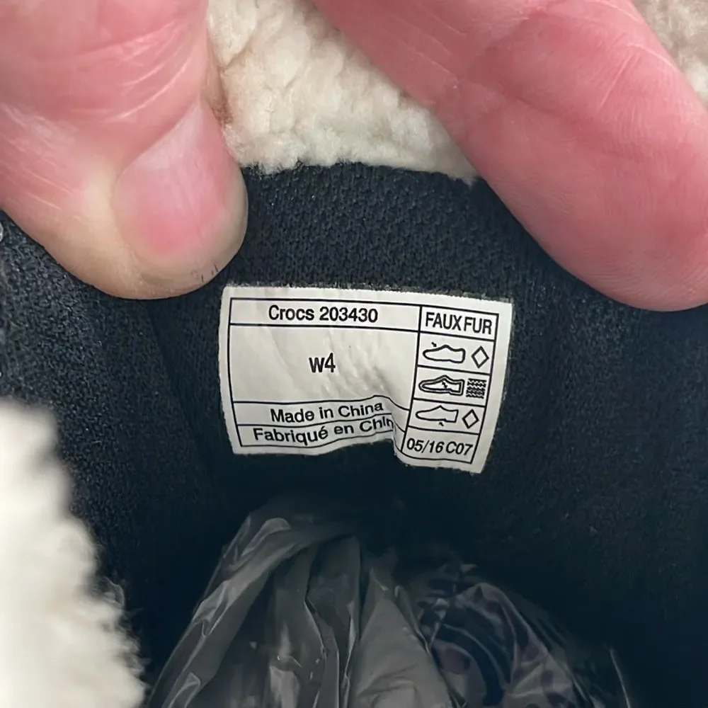 CROCS packaging are