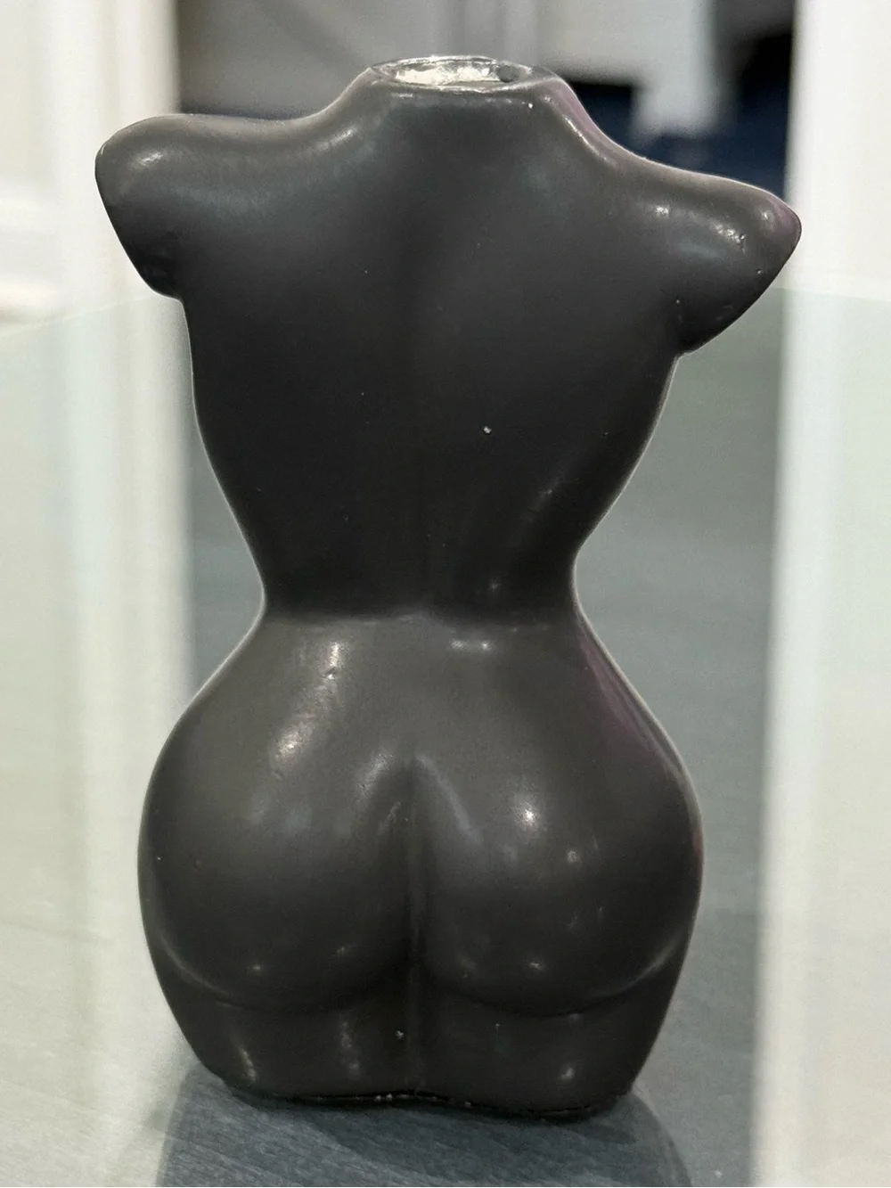 N/A elegant black