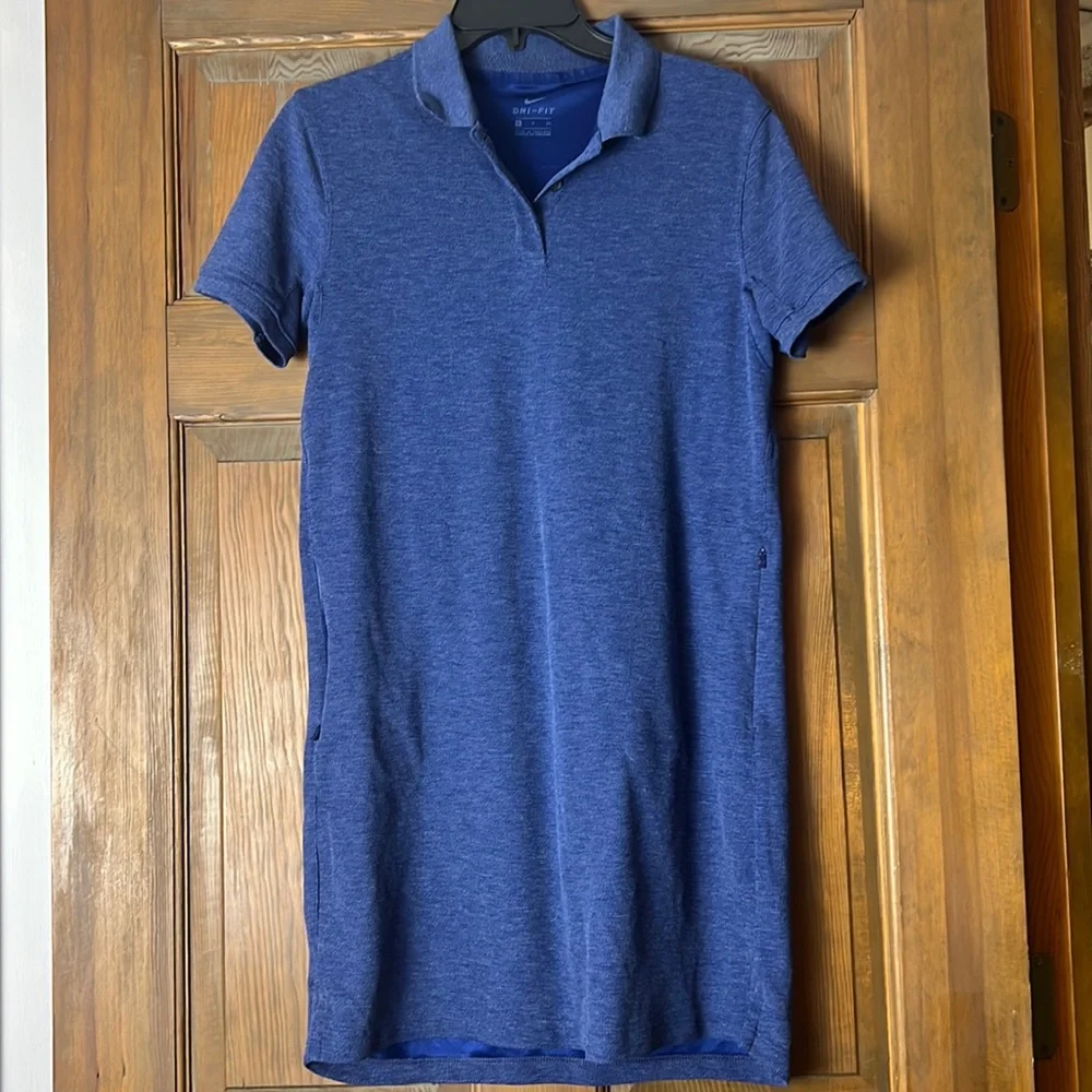 Nike navy dri fit dress size small