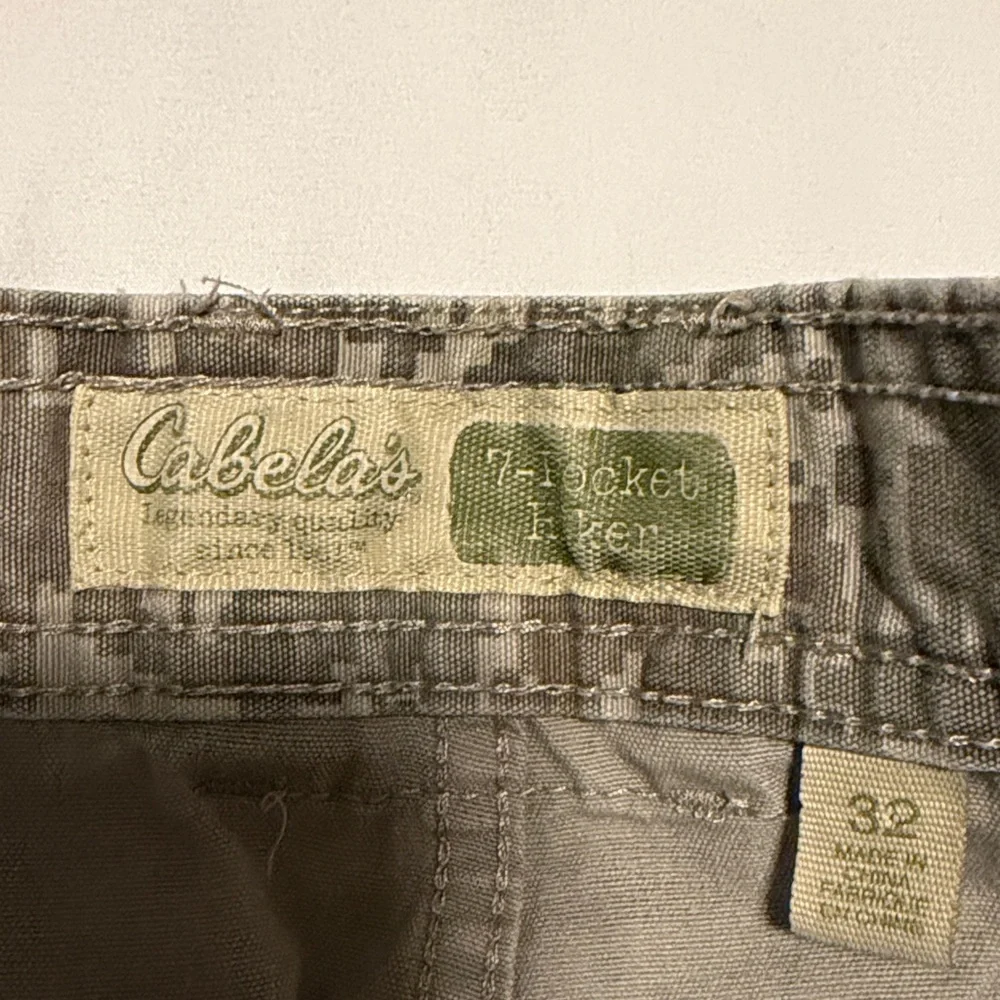 Cabelas sturdy cargo