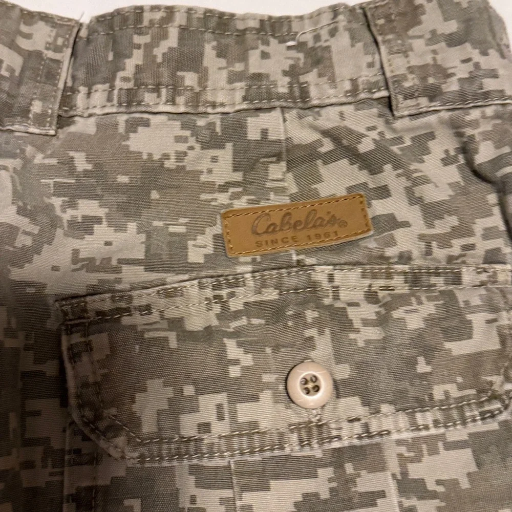 Cabelas sturdy cargo