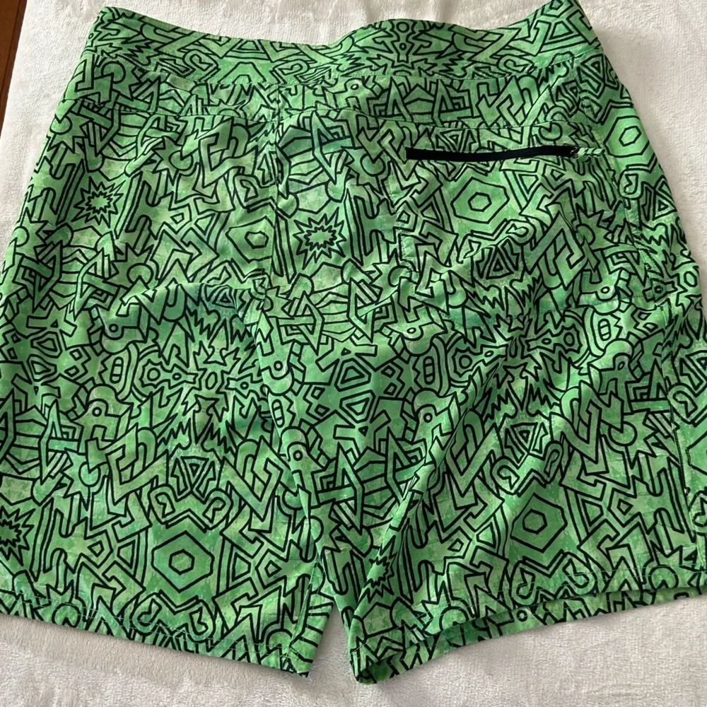 Under Armour green from