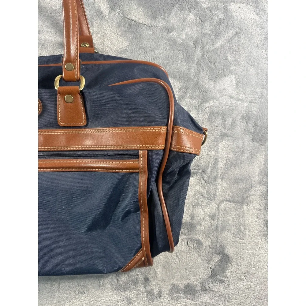 Jaguar carry duffel