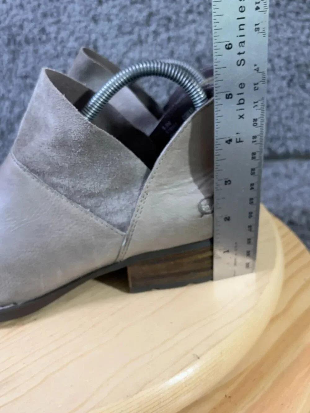 Born Boots Karava Womens Size 8.5 Suede Leather Gray Slip On Ankle Booties