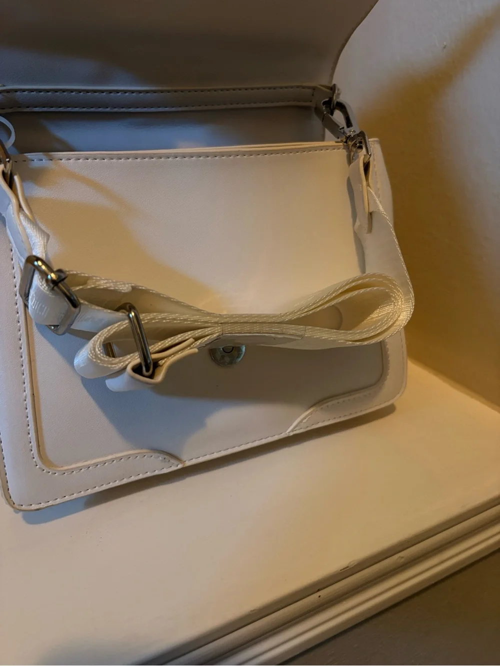 Steve Madden stunning crisp