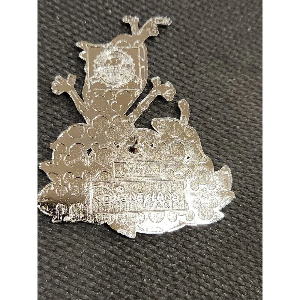 Disney this pin