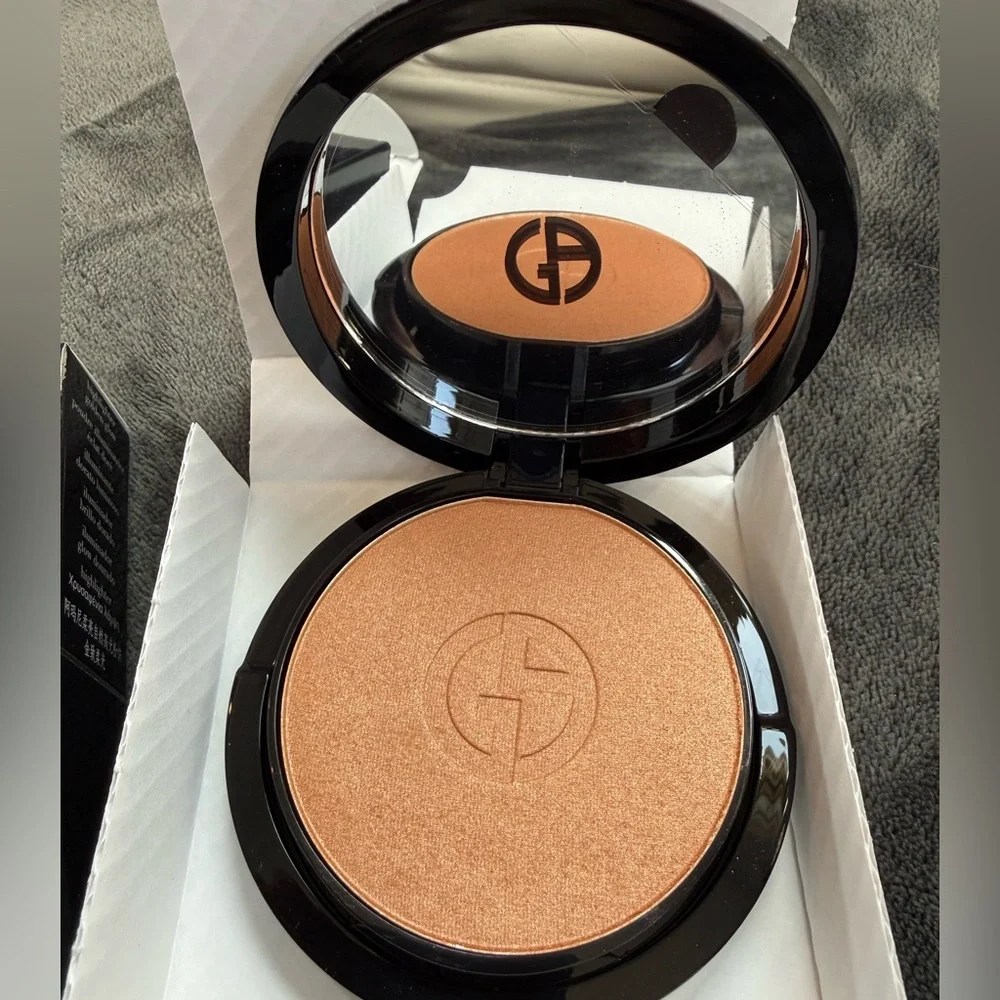 NIB Giorgio Armani Shimmering Bronzer Compact - Golden Bronze