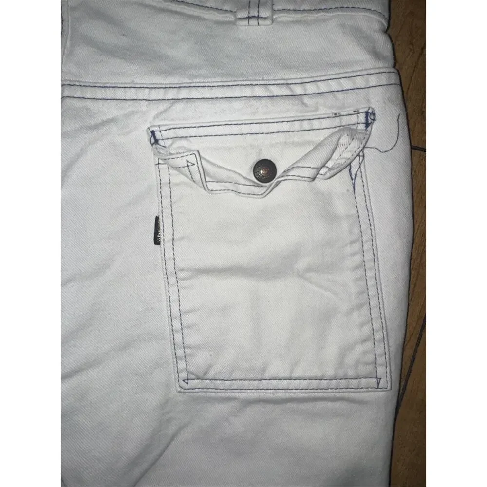 Levis any who appreciate