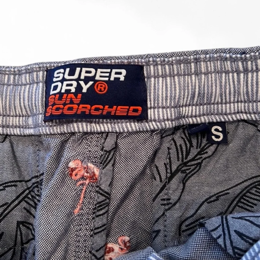 Superdry Sunscorched Flamingo Embroidered Shorts Gray S