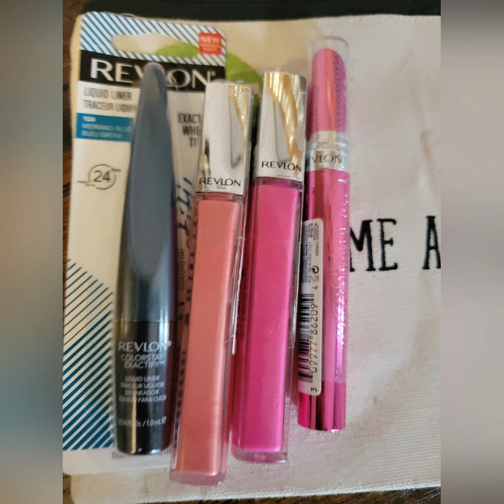 Revlon nwt lot