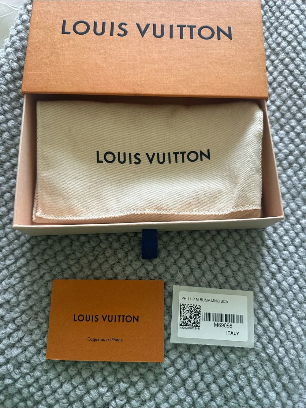 Louis Vuitton luxurious louis
