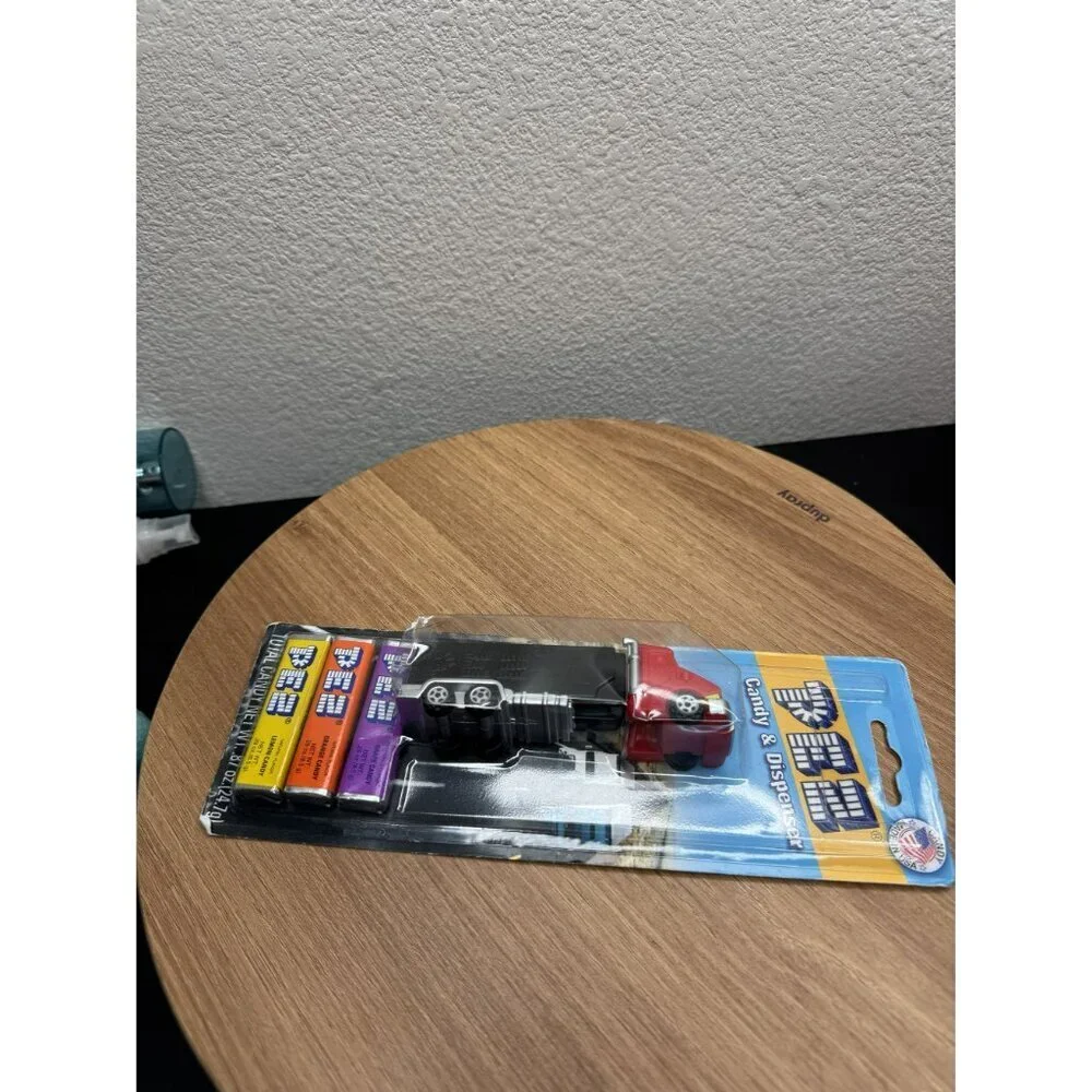 PEZ this dispenser