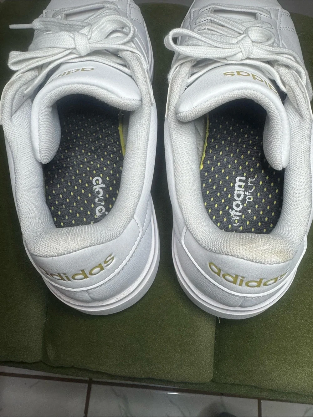 adidas low top