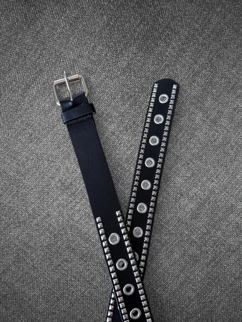 N/A wide black