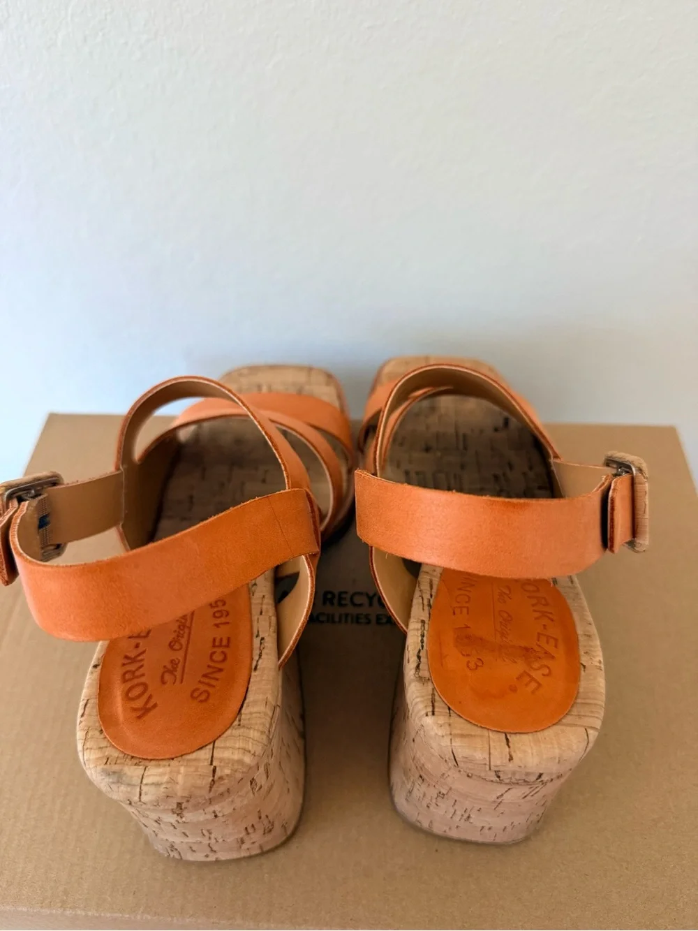 Kork-Ease Women’s 6 Orange Cork Block Heels