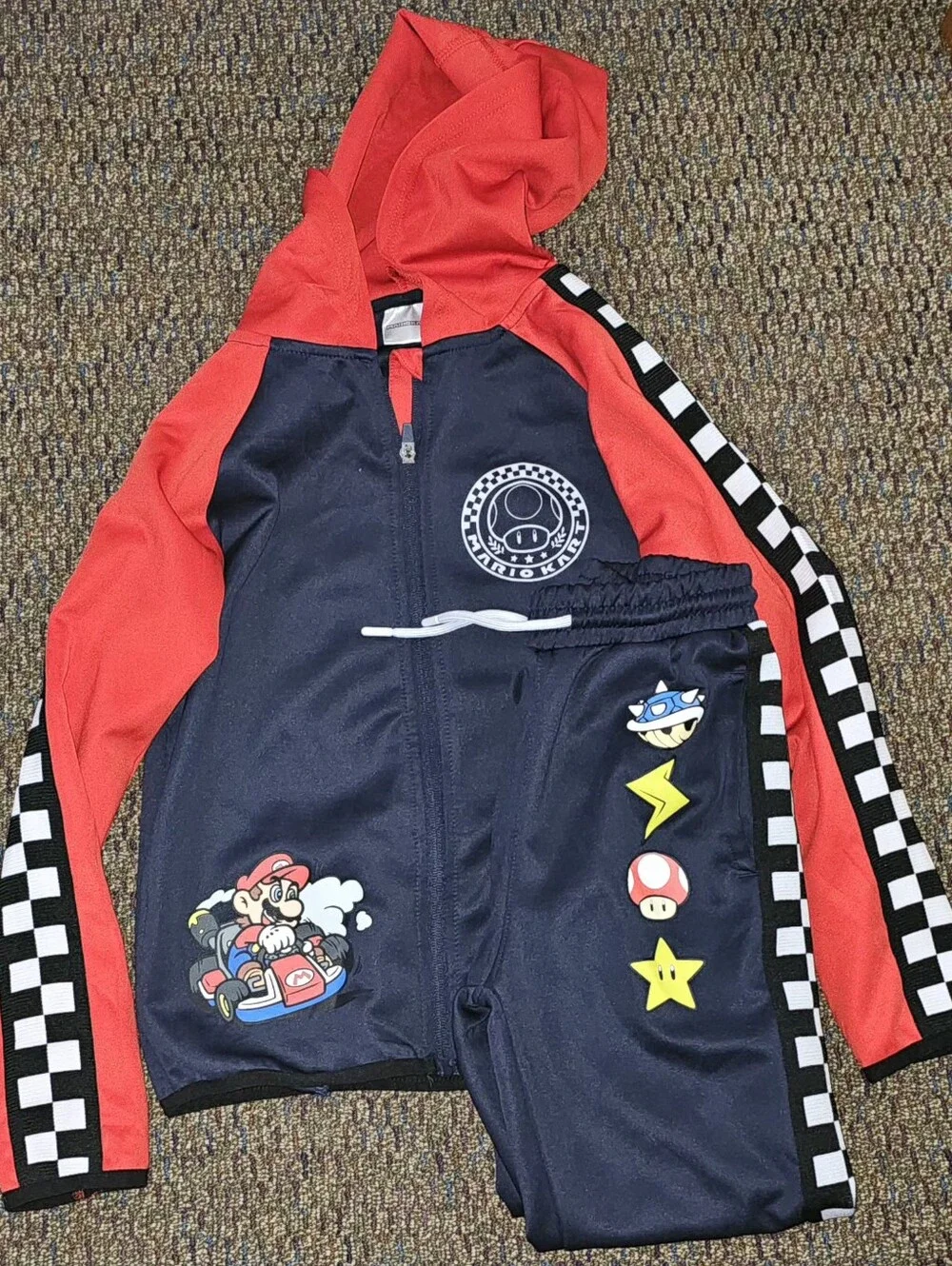 Boys Nintendo Mario Kart Full-Zip Hoodie & Joggers Tracksuit Set - Size M