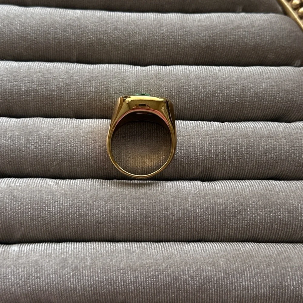 N/A gold tone