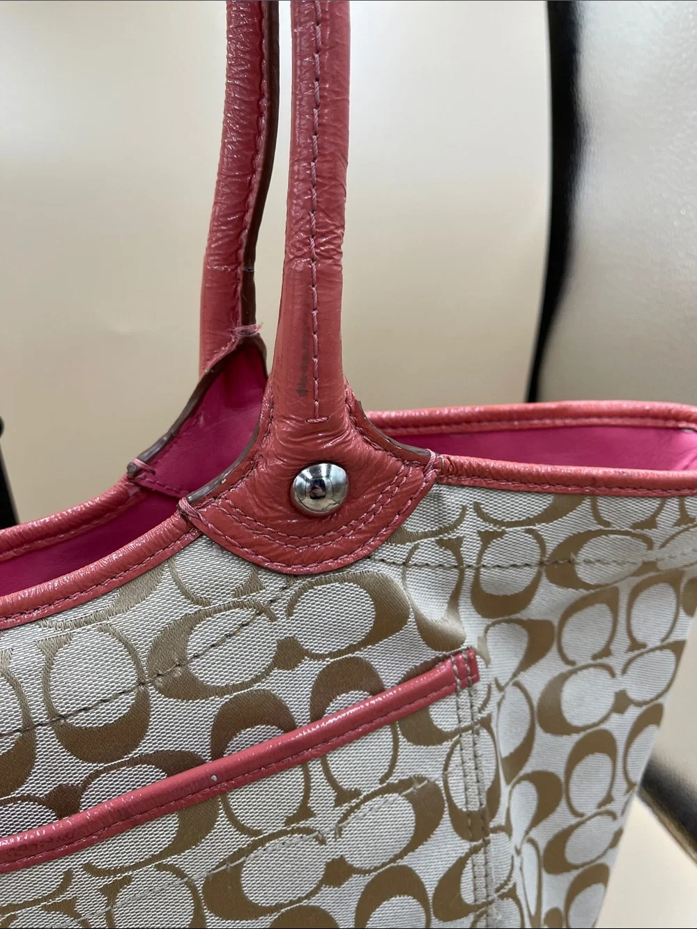 Coach stylish cream