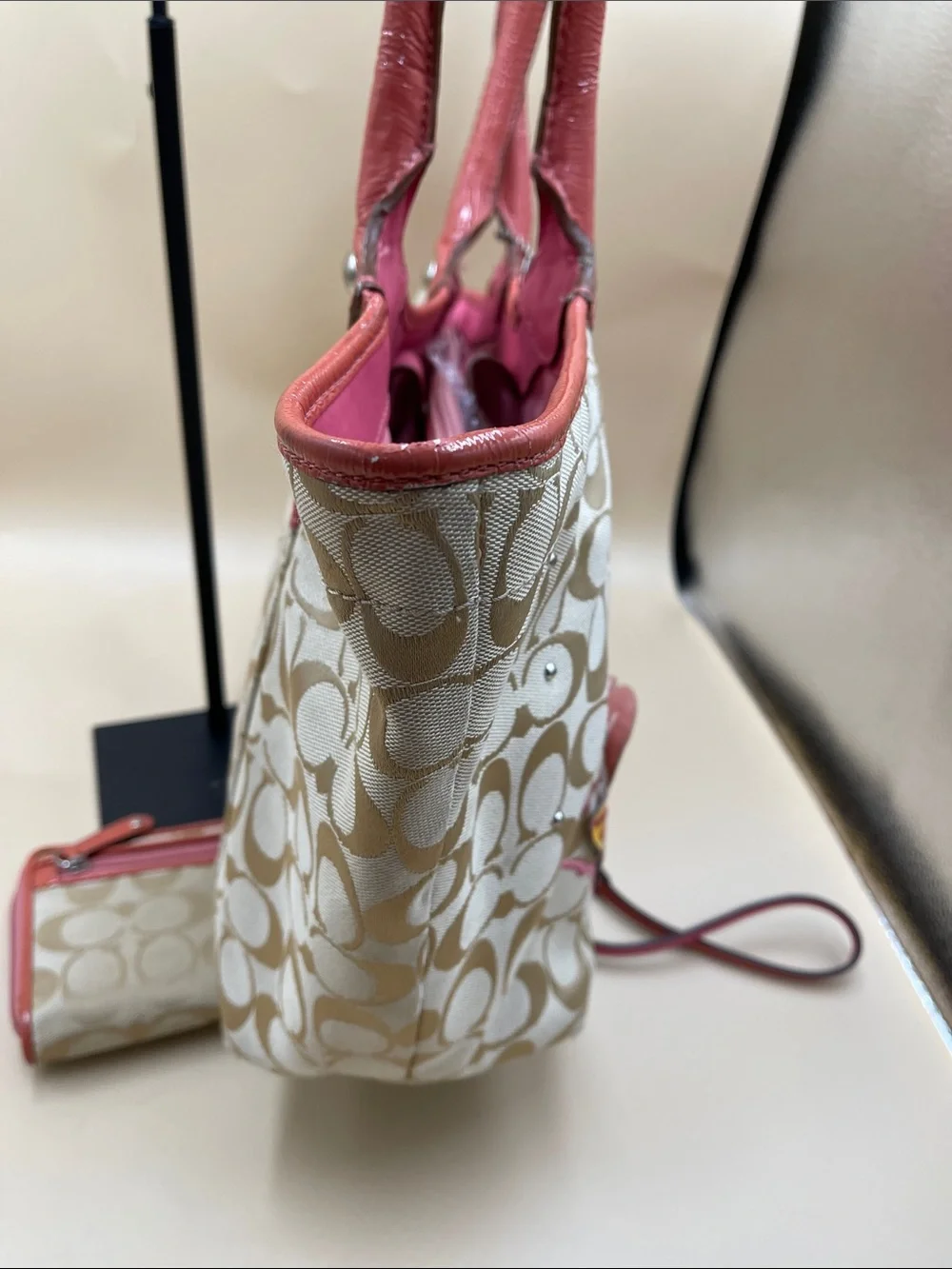 Coach stylish cream