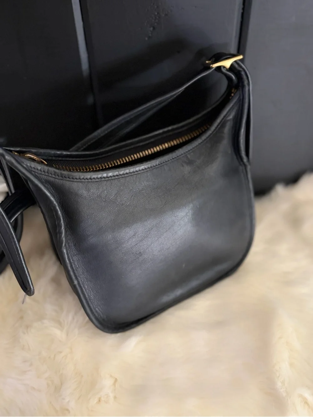 Coach minimal black